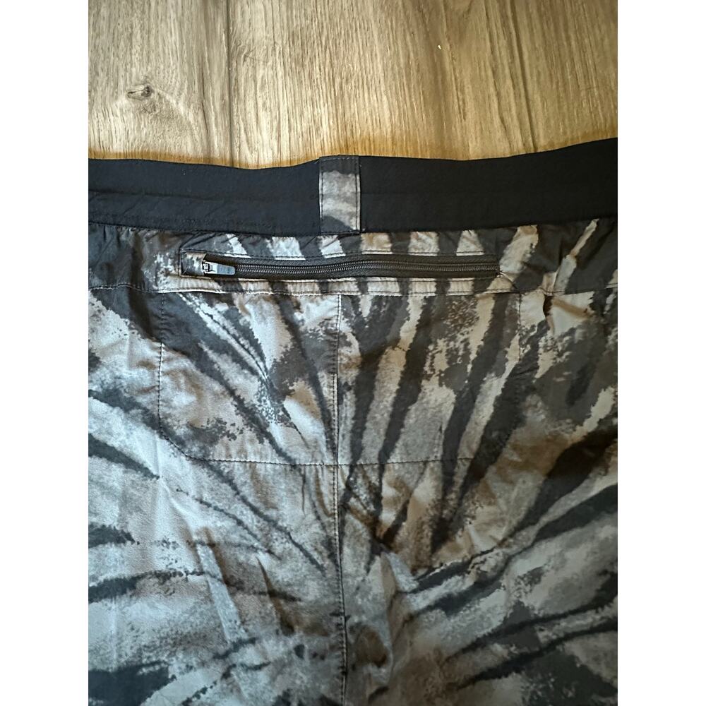 Roark Black & Gray Tie-Dye Athletic Shorts with Snake Graphic  liner removed - Picture 7 of 10